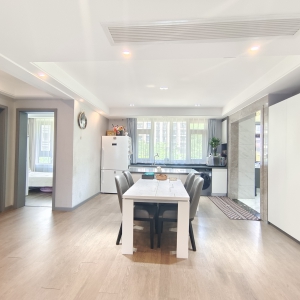 威高花园坤和苑 精装 大平层 楼王位置