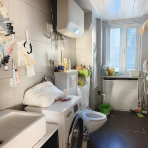 逸品康城四楼150平三室两厅两卫精装带车位储藏室出售