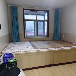 出售港北街楼房